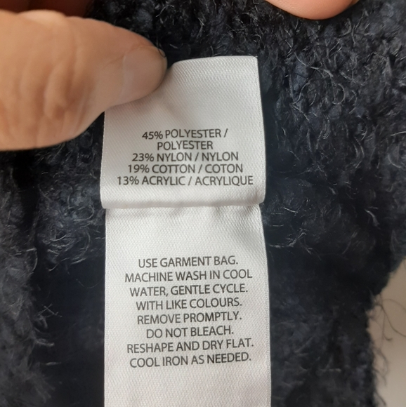 🌸Kenneth Cole Ladies Reaction|  Women's Sweater - Picture 7 of 9